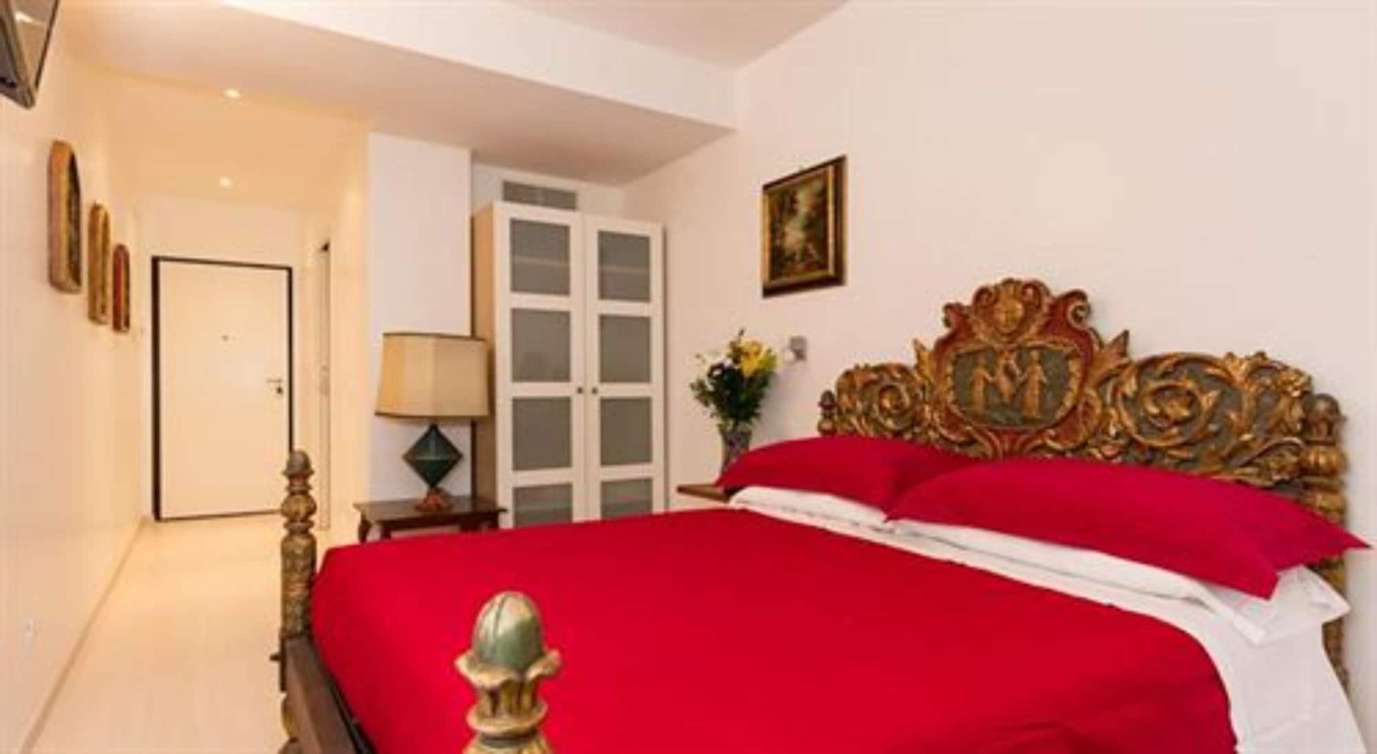 La Locanda Del Pino Bed & Breakfast